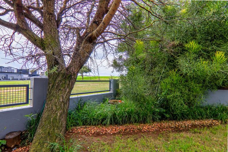 3 Bedroom Property for Sale in Copperleaf Estate Gauteng