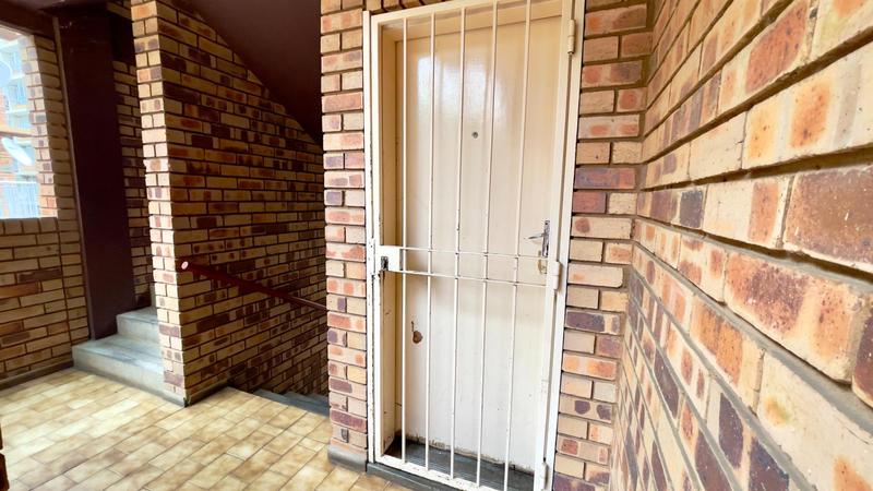 2 Bedroom Property for Sale in Sunnyside Gauteng