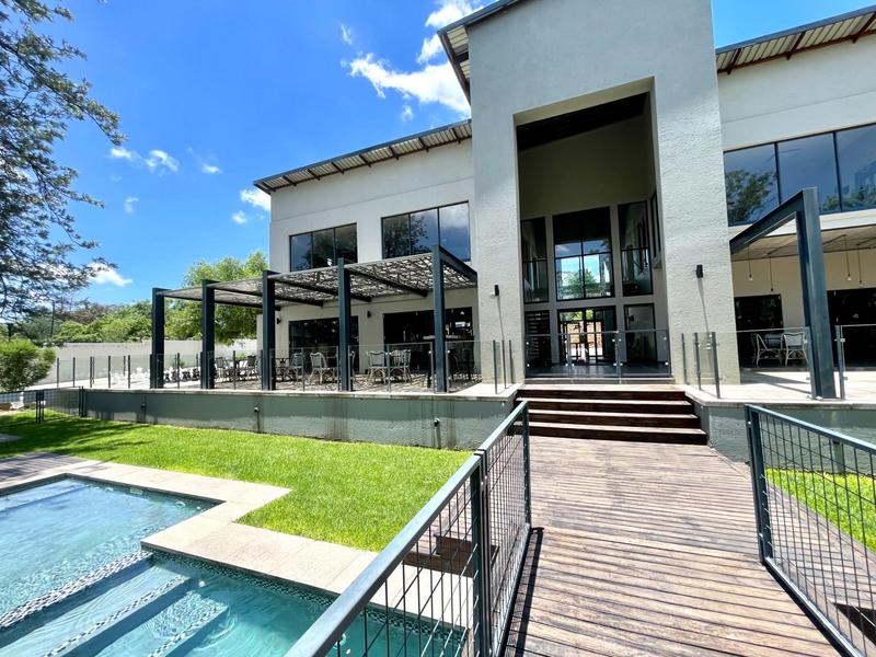 To Let 4 Bedroom Property for Rent in Crowthorne Gauteng