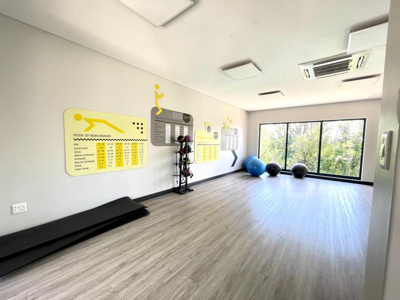 To Let 4 Bedroom Property for Rent in Crowthorne Gauteng