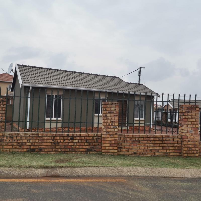 3 Bedroom Property for Sale in Savanna City Gauteng