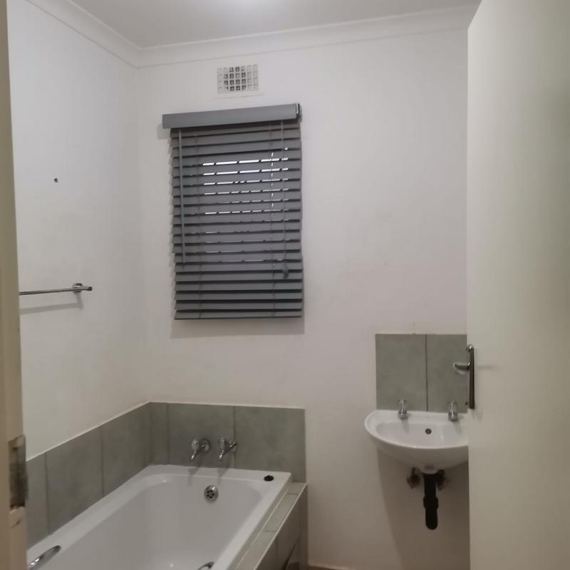 3 Bedroom Property for Sale in Savanna City Gauteng