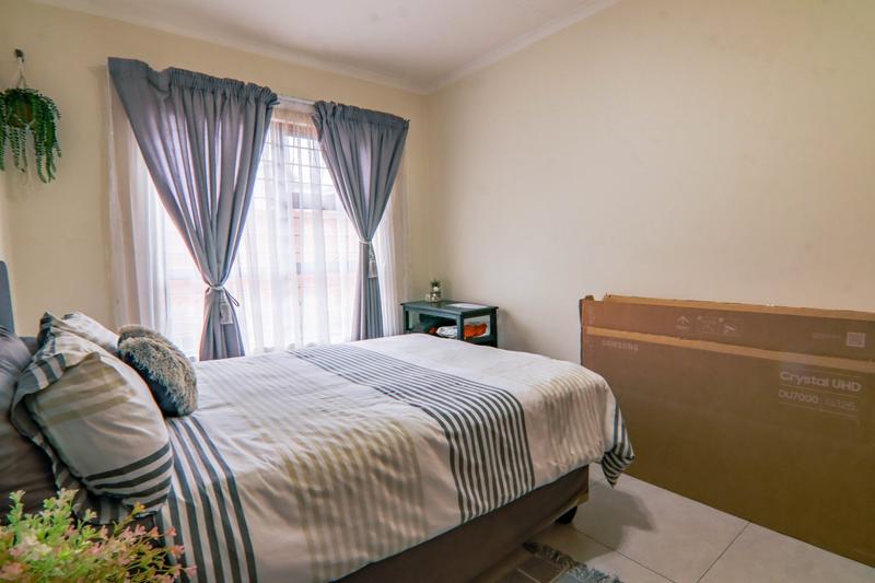 3 Bedroom Property for Sale in Golden Fields Estate Gauteng