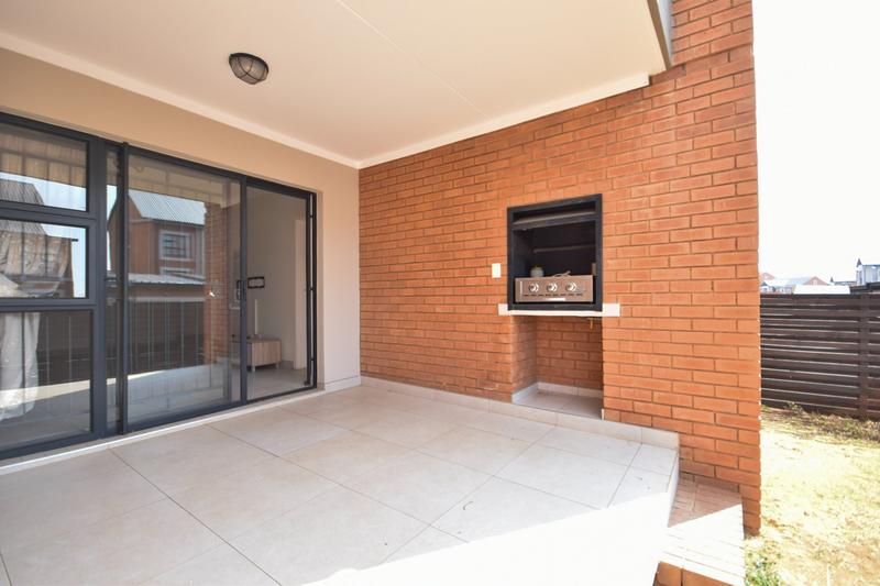 3 Bedroom Property for Sale in Golden Fields Estate Gauteng