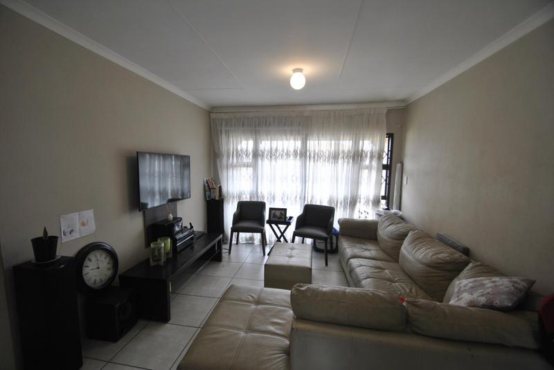 3 Bedroom Property for Sale in Dawn Park Gauteng