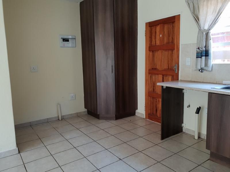 3 Bedroom Property for Sale in Wilgeheuwel Gauteng