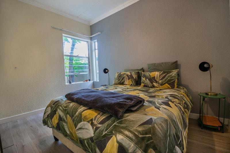 2 Bedroom Property for Sale in Bryanston Gauteng