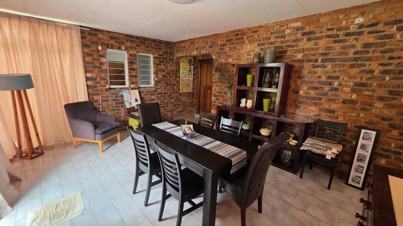 5 Bedroom Property for Sale in Doornpoort Gauteng