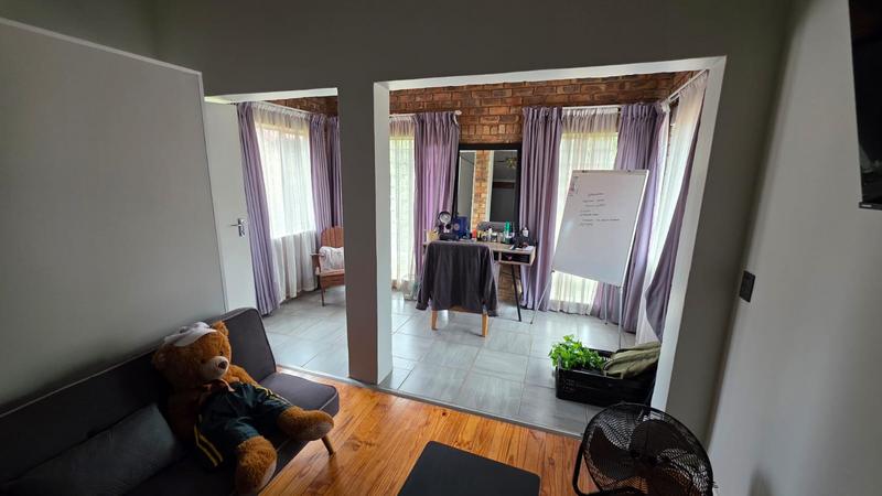 5 Bedroom Property for Sale in Doornpoort Gauteng
