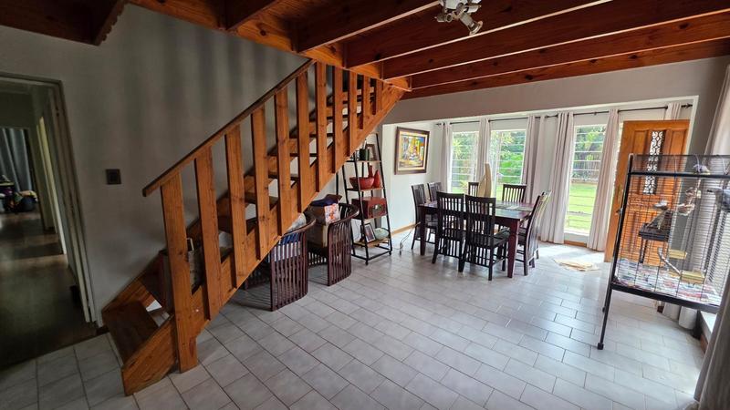 5 Bedroom Property for Sale in Doornpoort Gauteng