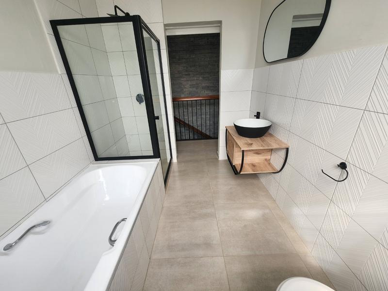 3 Bedroom Property for Sale in Sinoville Gauteng