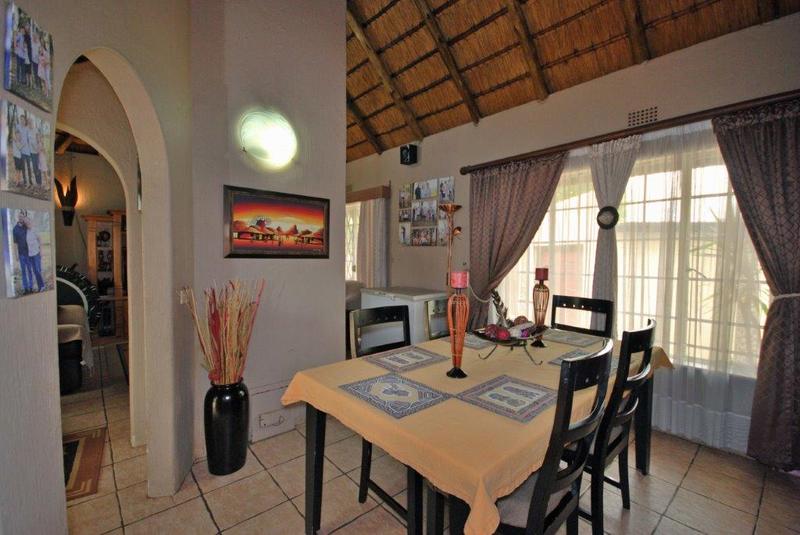 4 Bedroom Property for Sale in Brackendowns Gauteng