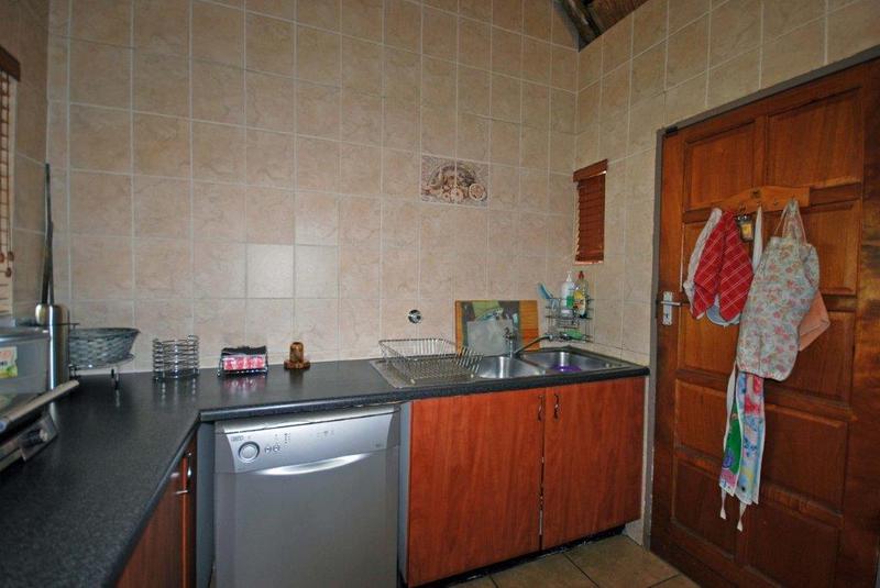 4 Bedroom Property for Sale in Brackendowns Gauteng