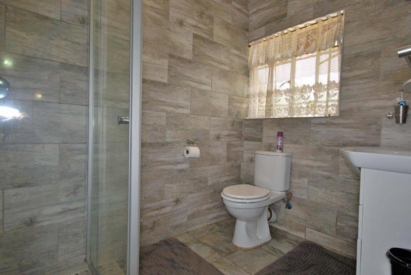4 Bedroom Property for Sale in Brackendowns Gauteng