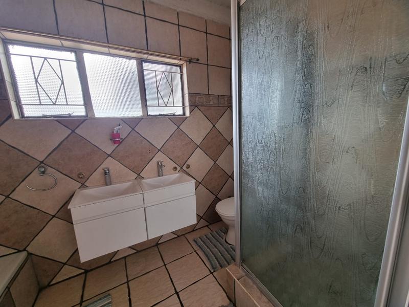 3 Bedroom Property for Sale in General Albertspark Gauteng