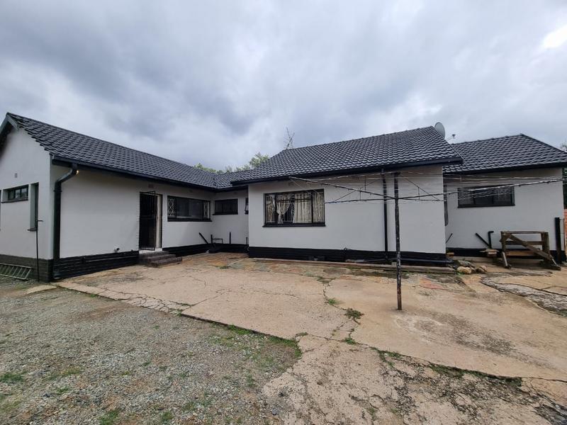 3 Bedroom Property for Sale in General Albertspark Gauteng