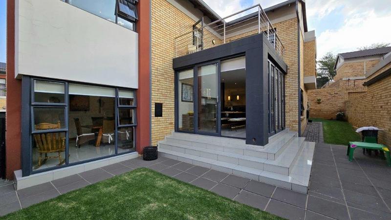 3 Bedroom Property for Sale in Meyersdal Gauteng
