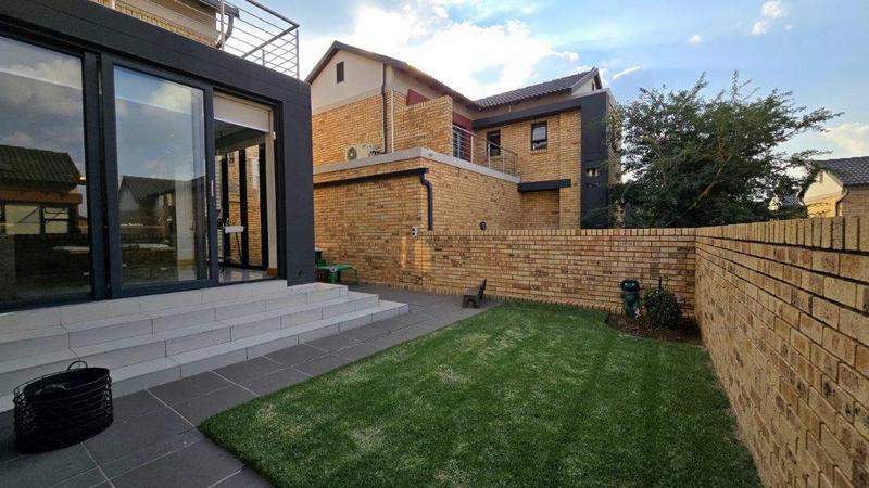 3 Bedroom Property for Sale in Meyersdal Gauteng
