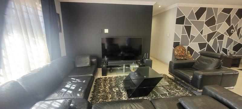 3 Bedroom Property for Sale in New Redruth Gauteng