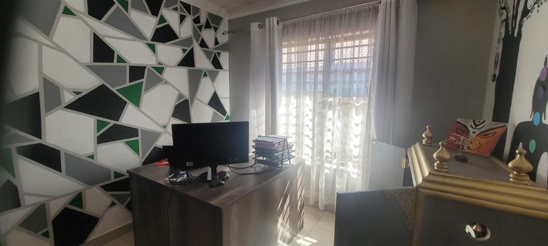 3 Bedroom Property for Sale in New Redruth Gauteng