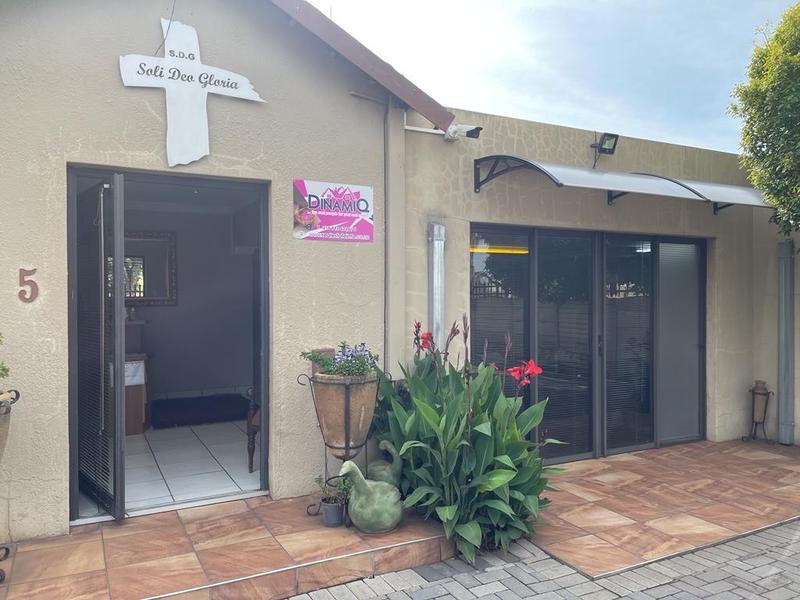 To Let Commercial Property for Rent in Vanderbijlpark SE 6 Gauteng
