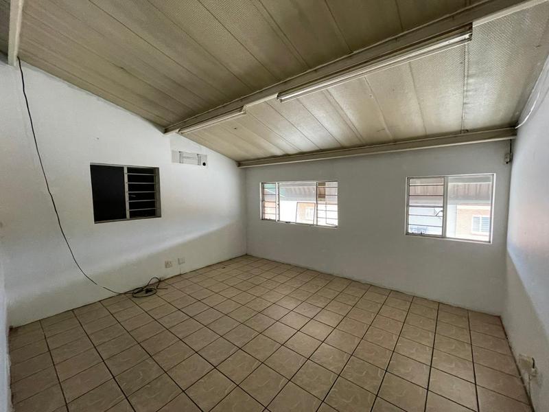 Commercial Property for Sale in Hennops Park Industrial Gauteng