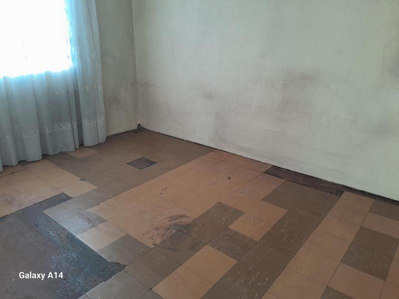 To Let 1 Bedroom Property for Rent in Jabavu Gauteng