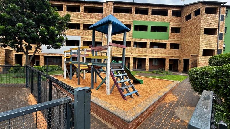 2 Bedroom Property for Sale in Montana Tuine Gauteng