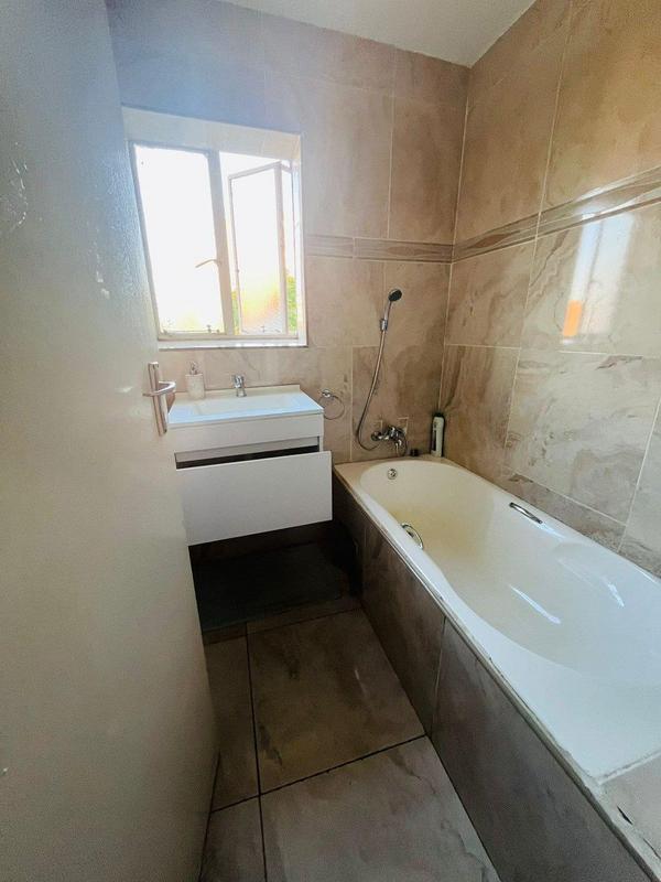 3 Bedroom Property for Sale in Muckleneuk Gauteng