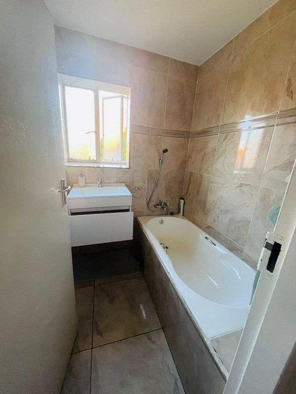 3 Bedroom Property for Sale in Muckleneuk Gauteng
