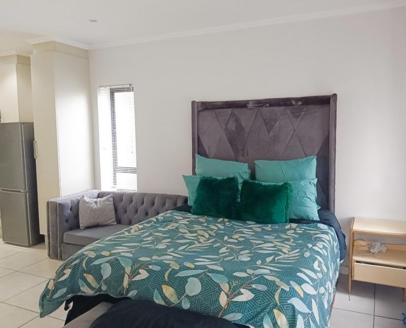 To Let 0 Bedroom Property for Rent in Craigavon Gauteng