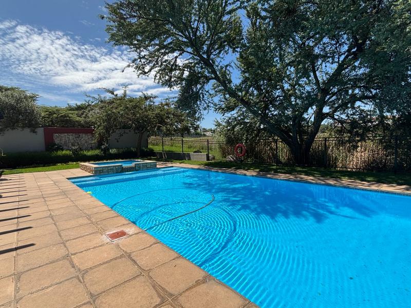 To Let 0 Bedroom Property for Rent in Craigavon Gauteng