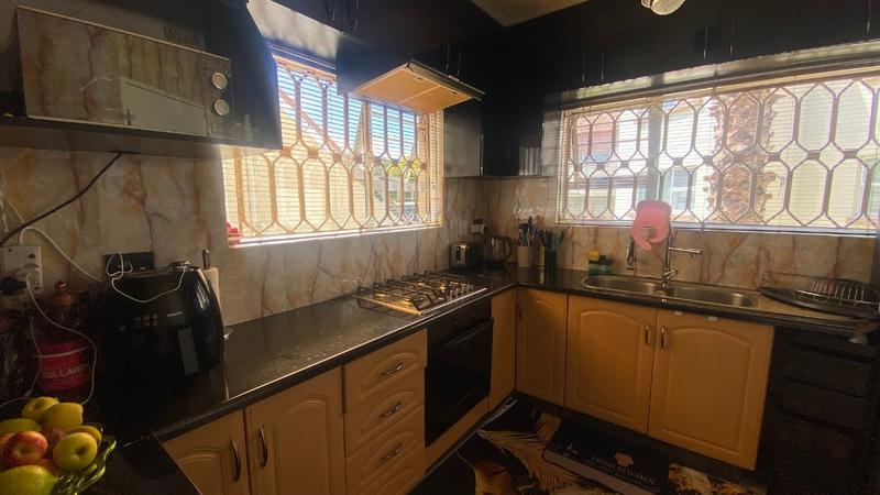 3 Bedroom Property for Sale in Bedfordview Gauteng