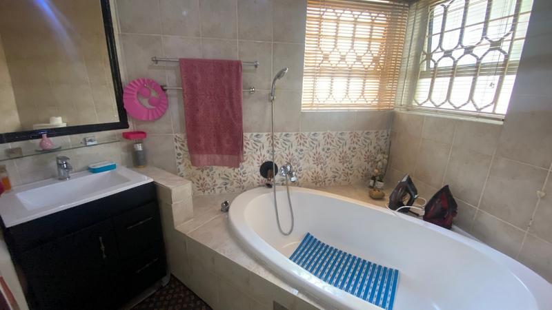 3 Bedroom Property for Sale in Bedfordview Gauteng