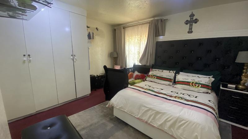 3 Bedroom Property for Sale in Bedfordview Gauteng