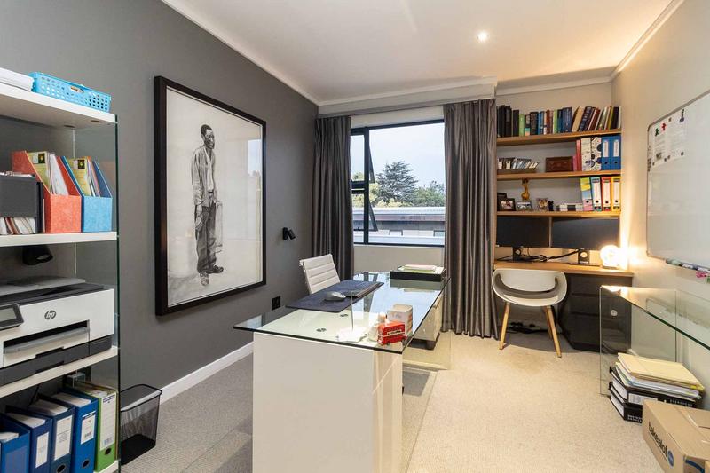 3 Bedroom Property for Sale in Waterkloof Heights Gauteng