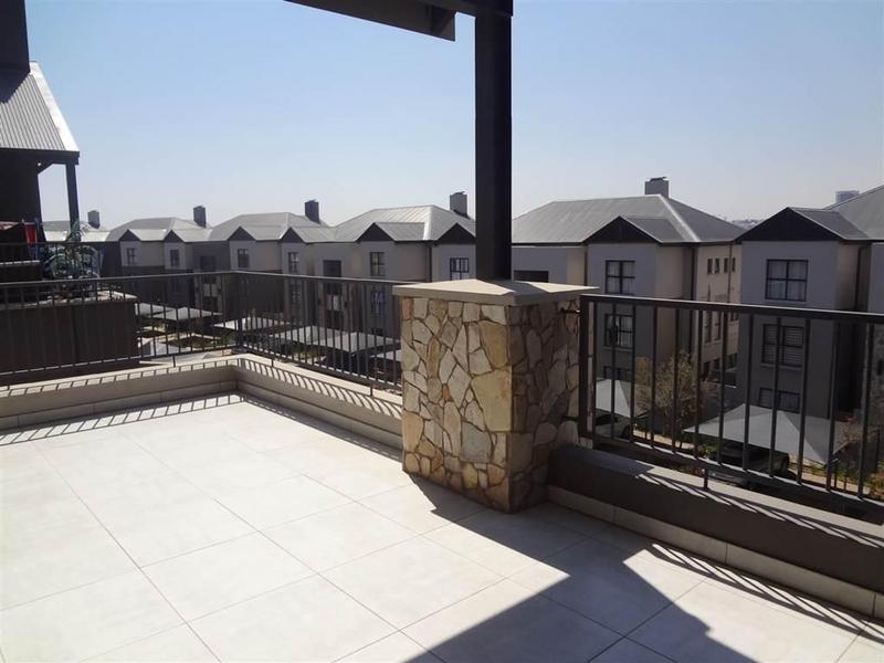 To Let 2 Bedroom Property for Rent in Waterfall Gauteng