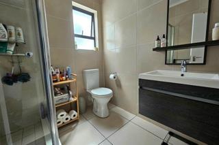 1 Bedroom Property for Sale in Olivedale Gauteng
