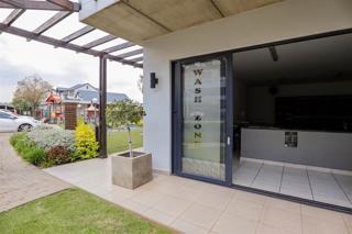 1 Bedroom Property for Sale in Olivedale Gauteng