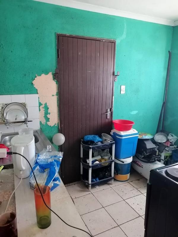 2 Bedroom Property for Sale in Mohlakeng Gauteng