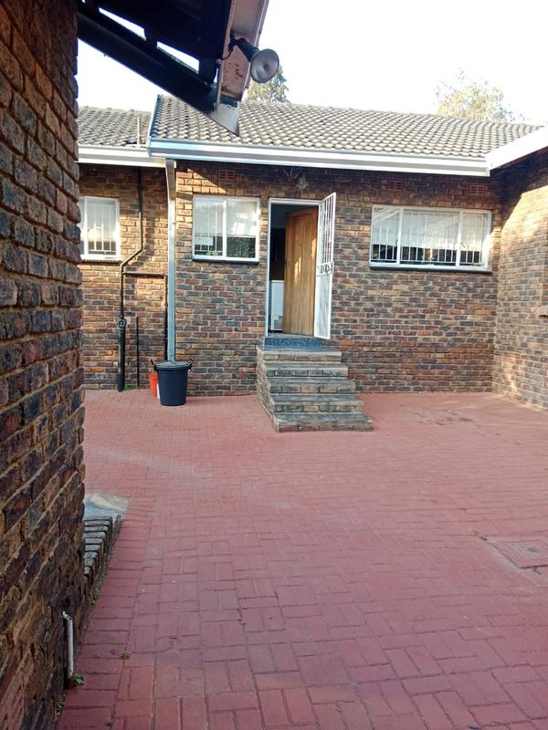 4 Bedroom Property for Sale in Birch Acres Gauteng