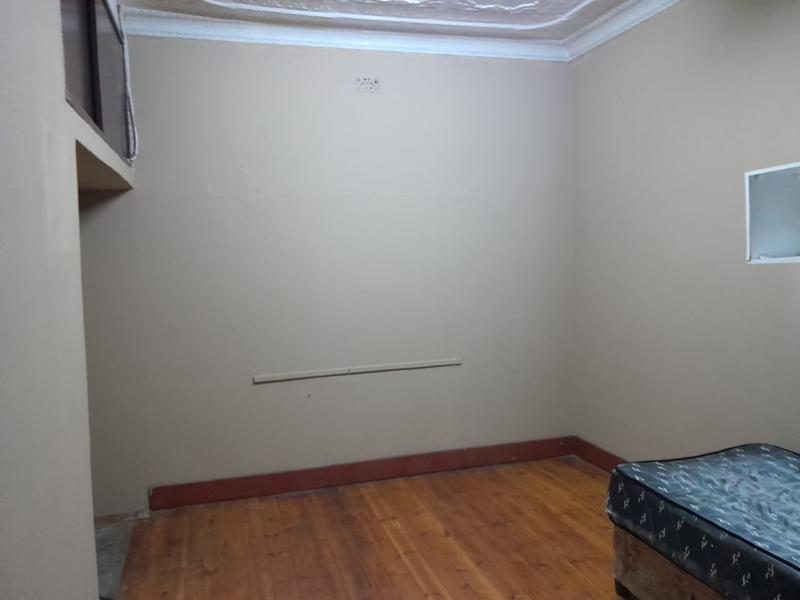 11 Bedroom Property for Sale in Brixton Gauteng