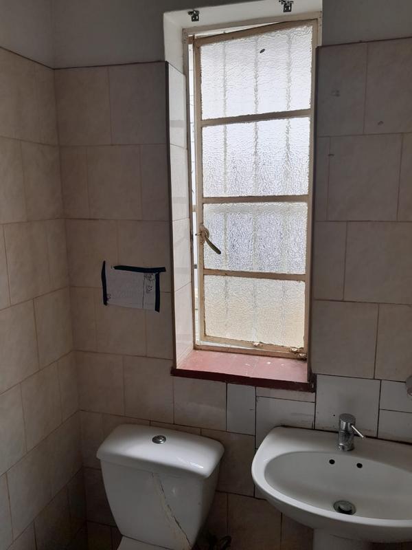 11 Bedroom Property for Sale in Brixton Gauteng