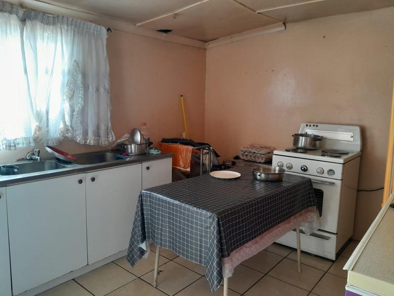 2 Bedroom Property for Sale in Emdeni Gauteng