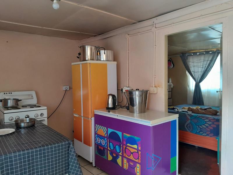 2 Bedroom Property for Sale in Emdeni Gauteng