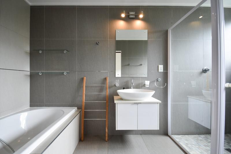 4 Bedroom Property for Sale in Midstream Estate Gauteng