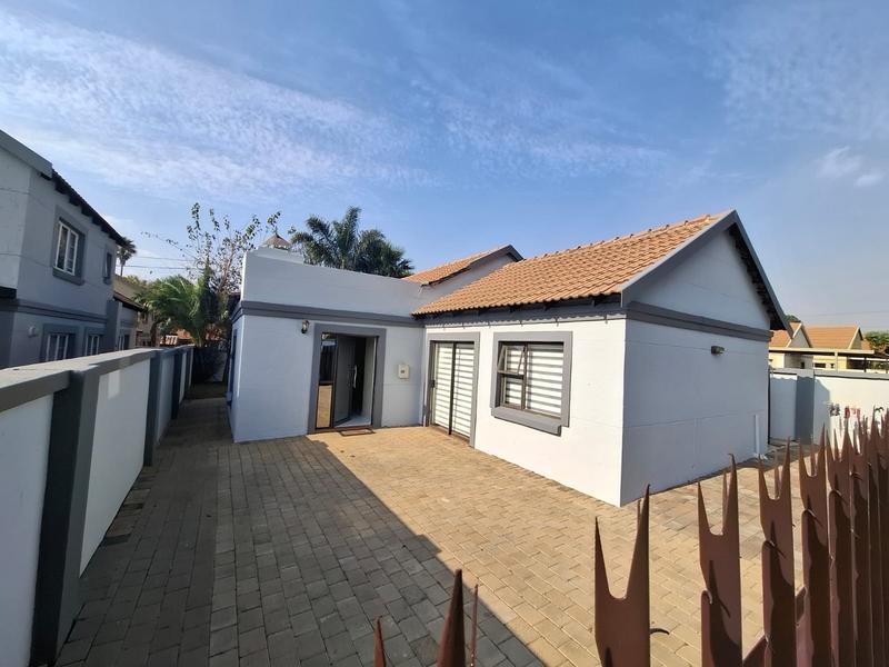 To Let 3 Bedroom Property for Rent in Terenure Gauteng