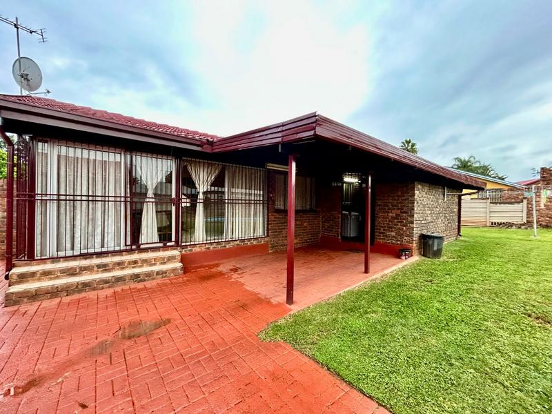 3 Bedroom Property for Sale in The Orchards Gauteng