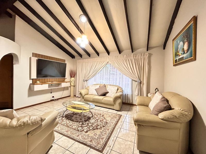 3 Bedroom Property for Sale in The Orchards Gauteng