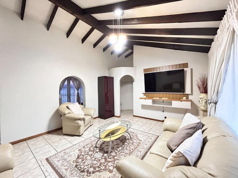 3 Bedroom Property for Sale in The Orchards Gauteng